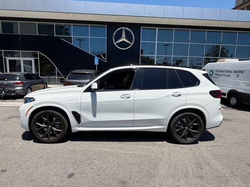 Used 2024 BMW X5 xDrive50e w/ M Sport Package AWD/4WD image 2