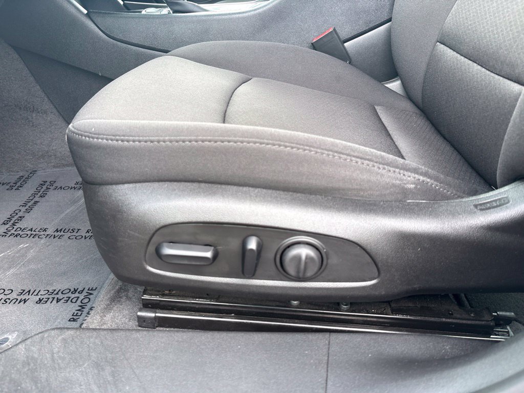 Used 2020 Chevrolet Malibu LS w/ Driver Confidence Package II FWD image 16
