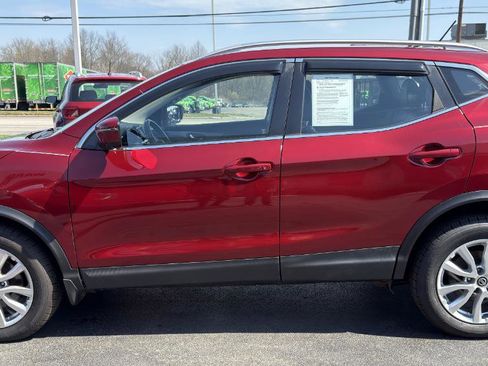 Used 2020 Nissan Rogue Sport SV w/ Technology Package AWD/4WD image 11