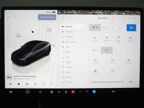 Used 2026 Tesla Model Y Long Range RWD image 34