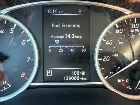 Used 2017 Nissan Sentra SV FWD image 15