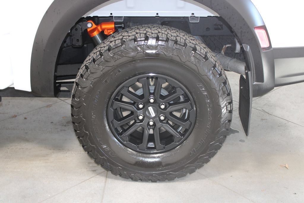Used 2024 Ford F150 Raptor AWD/4WD image 19