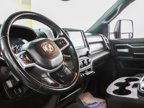 Used 2024 RAM 2500 Big Horn image 24