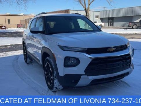 Certified 2023 Chevrolet TrailBlazer LT w/ Convenience Package image 2