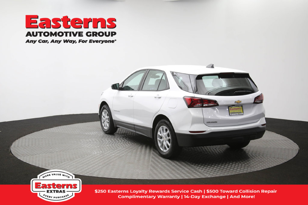 Used 2023 Chevrolet Equinox LS w/ Driver Confidence II Package FWD image 64
