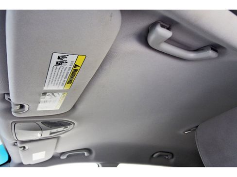 Used 2018 Hyundai Santa Fe Sport FWD image 28