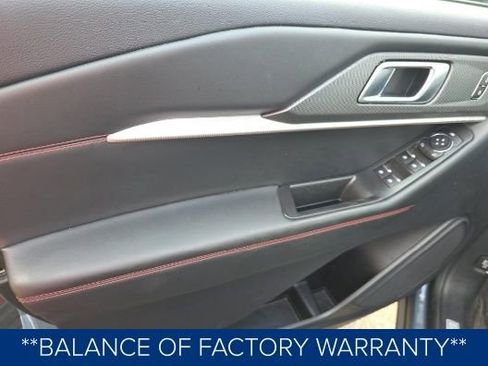 Used 2025 Ford Explorer ST-Line image 11