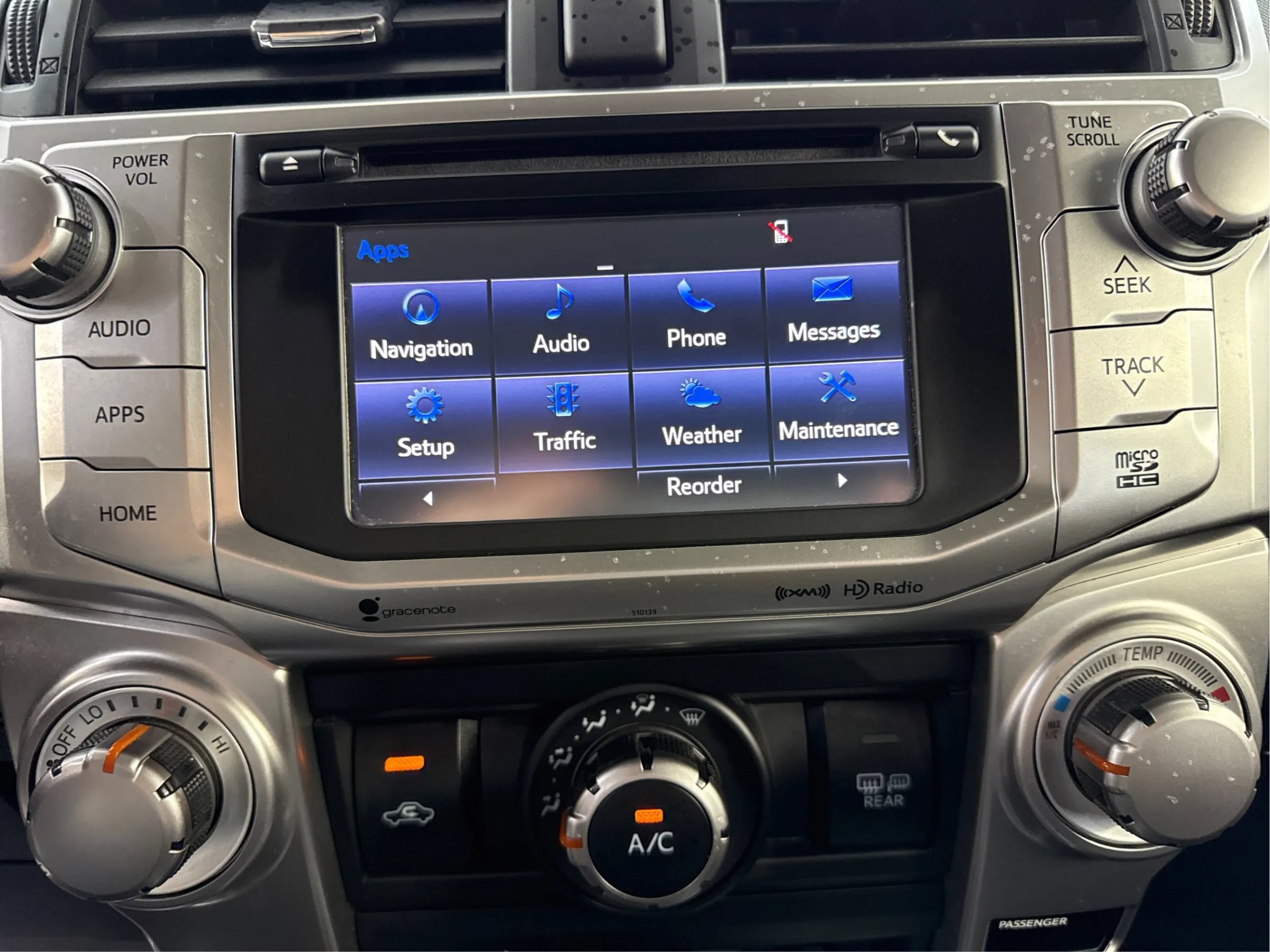 Used 2017 Toyota 4Runner SR5 AWD/4WD image 39