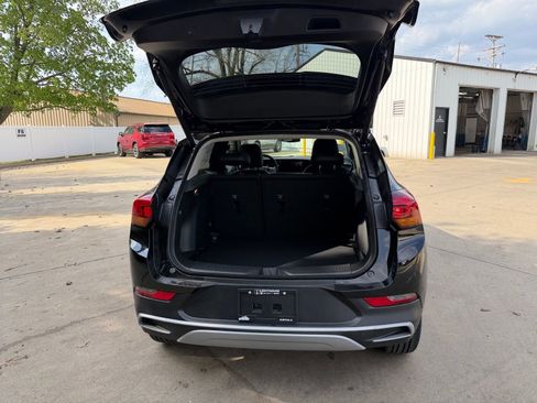 New 2026 Buick Encore GX Preferred w/ Comfort Package AWD/4WD image 33