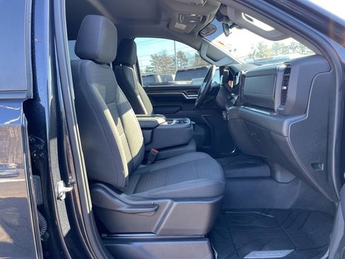 Used 2023 Chevrolet Silverado 1500 LT AWD/4WD image 32