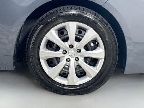 Used 2024 Toyota Corolla XSE FWD image 32