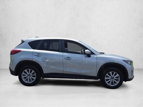 Used 2016 MAZDA CX-5 Touring w/ Touring Technology Package FWD image 4