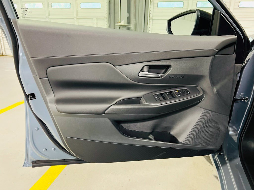 New 2027 Nissan Sentra SV FWD image 20