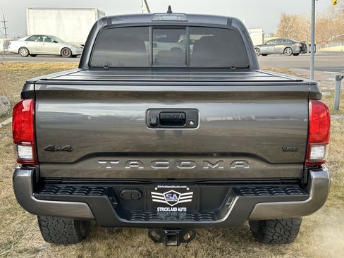 Used 2023 Toyota Tacoma SR5 image 8