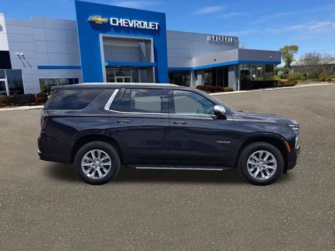 Used 2025 Chevrolet Tahoe Premier AWD/4WD image 27