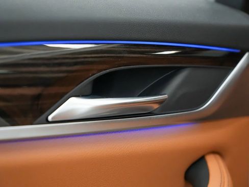 Used 2019 BMW 530e w/ Convenience Package image 15