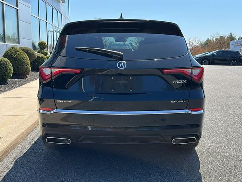 Used 2023 Acura MDX SH-AWD w/ Technology Package image 5