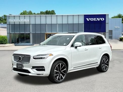 Certified 2024 Volvo XC90 B6 Plus w/ Protection Package Premier AWD/4WD image 1