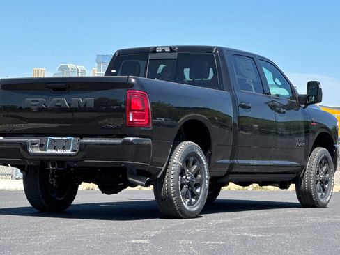 New 2026 RAM 2500 Laramie AWD/4WD image 3