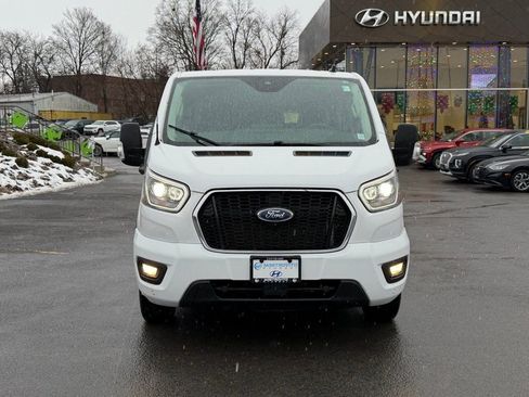 Used 2023 Ford Transit 350 XLT image 2