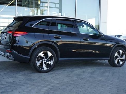Used 2024 Mercedes-Benz GLC 300 4MATIC image 10