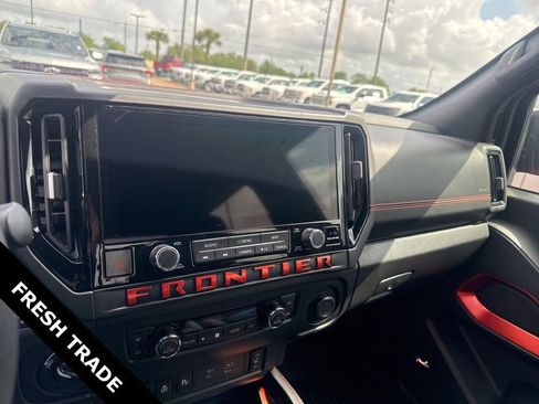 Used 2026 Nissan Frontier PRO-4X w/ Pro Premium Package image 10