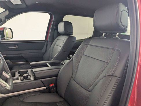 Certified 2025 Toyota Tundra Limited AWD/4WD image 11