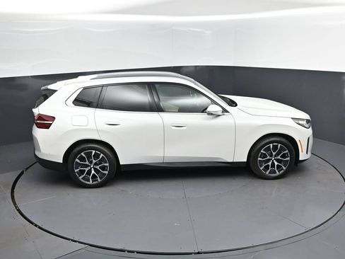 New 2026 BMW X3 xDrive30 w/ Premium Package AWD/4WD image 35