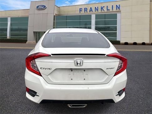 Used 2019 Honda Civic Sport image 6