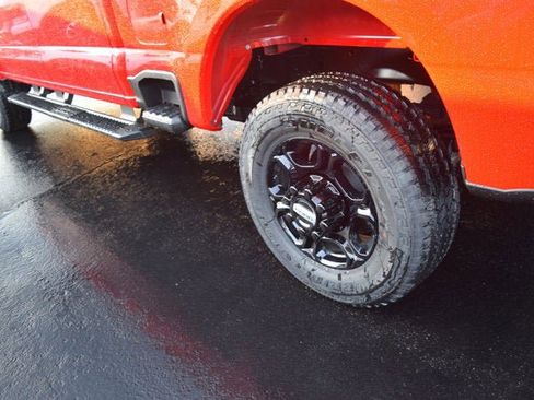 New 2026 Ford F250 XLT w/ XLT Premium Package image 4