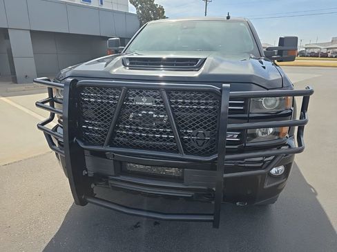 Used 2019 Chevrolet Silverado 2500 LTZ w/ Duramax Plus Package image 9