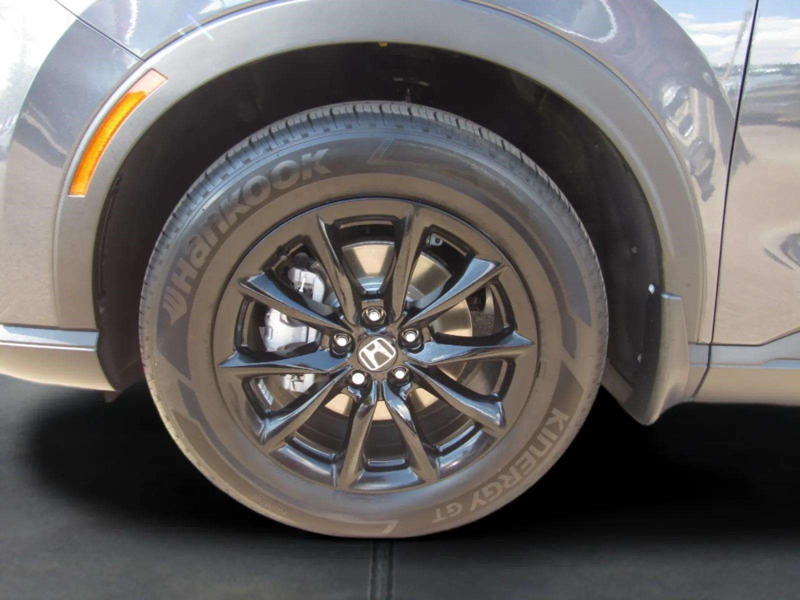 Certified 2026 Honda CR-V Sport-L image 4