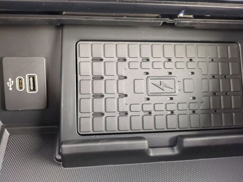 New 2025 Ford F150 Lariat w/ Equipment Group 502A High image 22