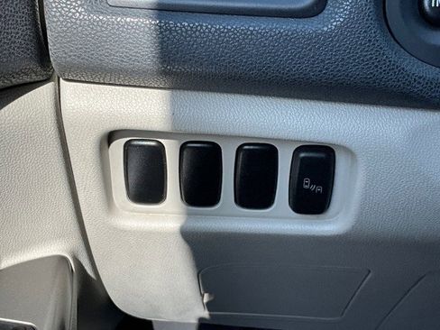 Used 2019 Mitsubishi Outlander Sport SE FWD image 9