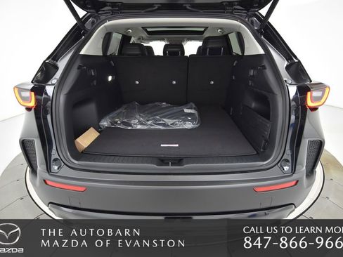 Certified 2025 MAZDA CX-50 AWD 2.5 Hybrid w/ Premium Pkg image 30