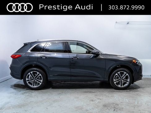 Used 2025 Audi Q5 Premium w/ Convenience Package AWD/4WD image 8