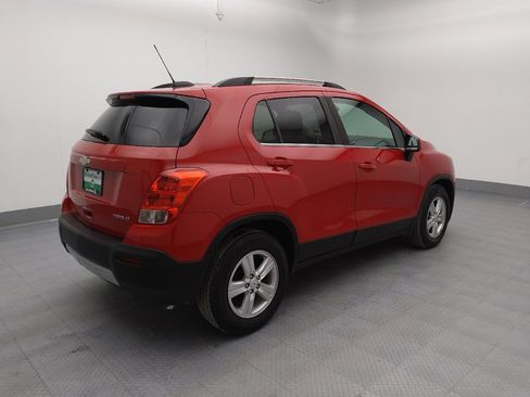 Used 2016 Chevrolet Trax LT w/ LT Convenience Package image 9