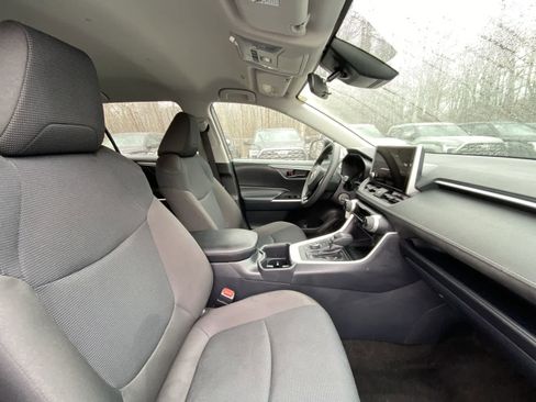 Used 2025 Toyota RAV4 LE image 24