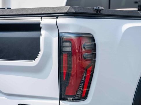 Used 2024 GMC Sierra 2500 AT4X w/ AT4X AEV Edition AWD/4WD image 40