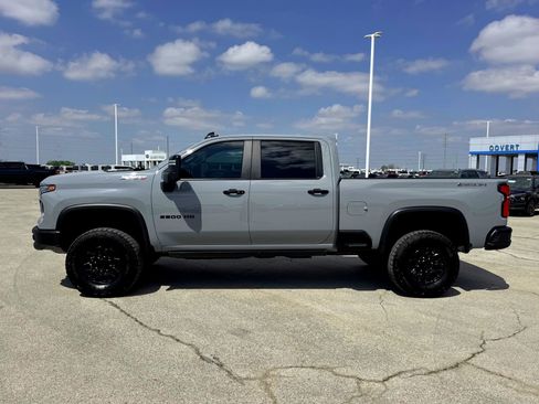 Used 2025 Chevrolet Silverado 2500 ZR2 w/ ZR2 Bison Edition image 12