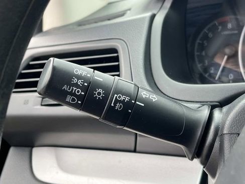 Used 2012 Honda CR-V EX image 29