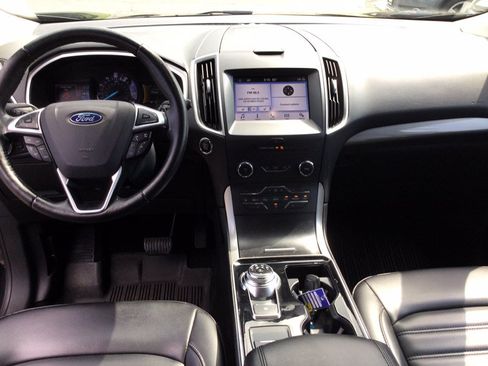 Used 2019 Ford Edge SEL w/ Equipment Group 201A AWD/4WD image 18