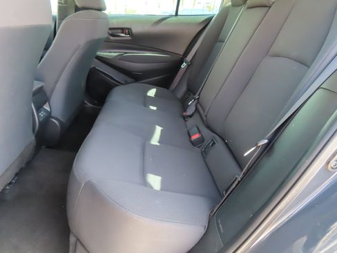 Used 2023 Toyota Corolla LE FWD image 9