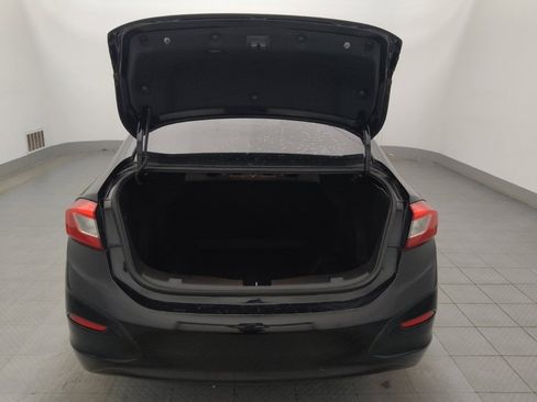 Used 2019 Chevrolet Cruze LS image 29