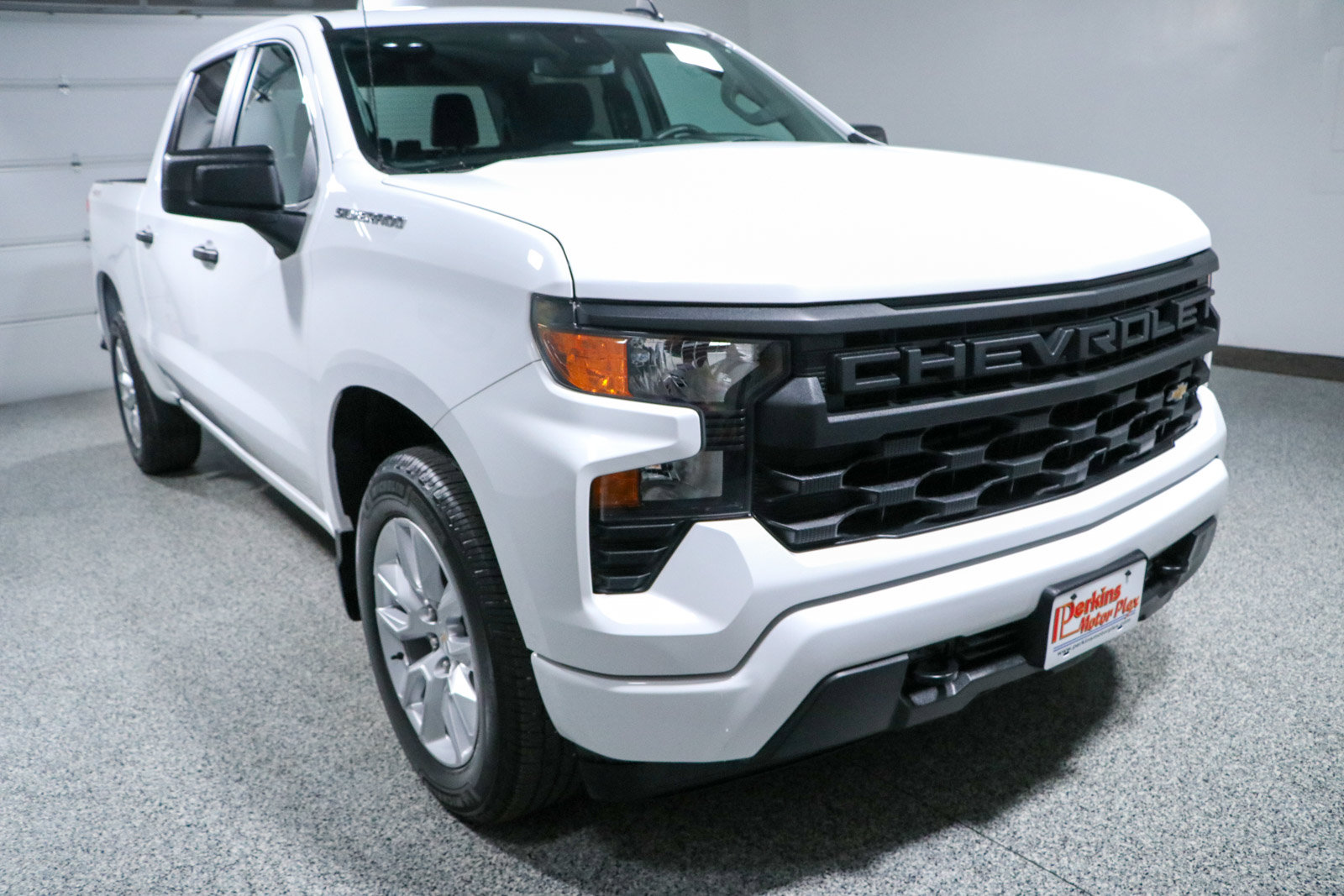 Used 2024 Chevrolet Silverado 1500 Custom AWD/4WD image 5