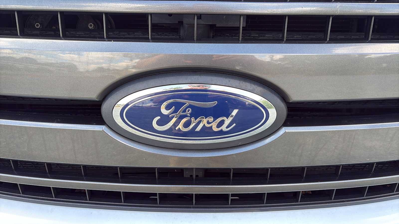 Used 2019 Ford F150 XLT w/ Equipment Group 301A Mid AWD/4WD image 27