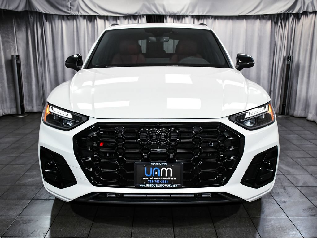 Used 2023 Audi SQ5 Premium Plus w/ Premium Plus Package AWD/4WD image 2