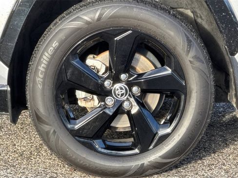 Certified 2021 Toyota RAV4 XSE w/ XSE Grade Weather Package image 25