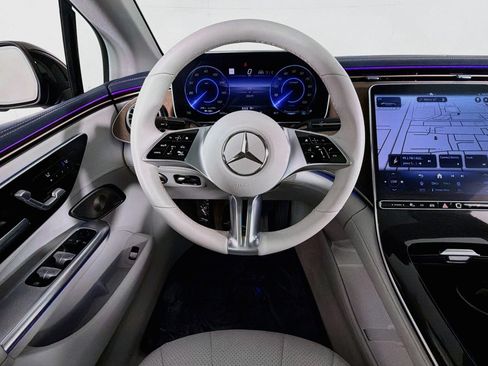 Used 2023 Mercedes-Benz EQE 350+ 4MATIC Sedan image 4