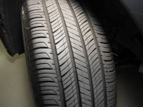 Certified 2024 Honda HR-V LX image 25